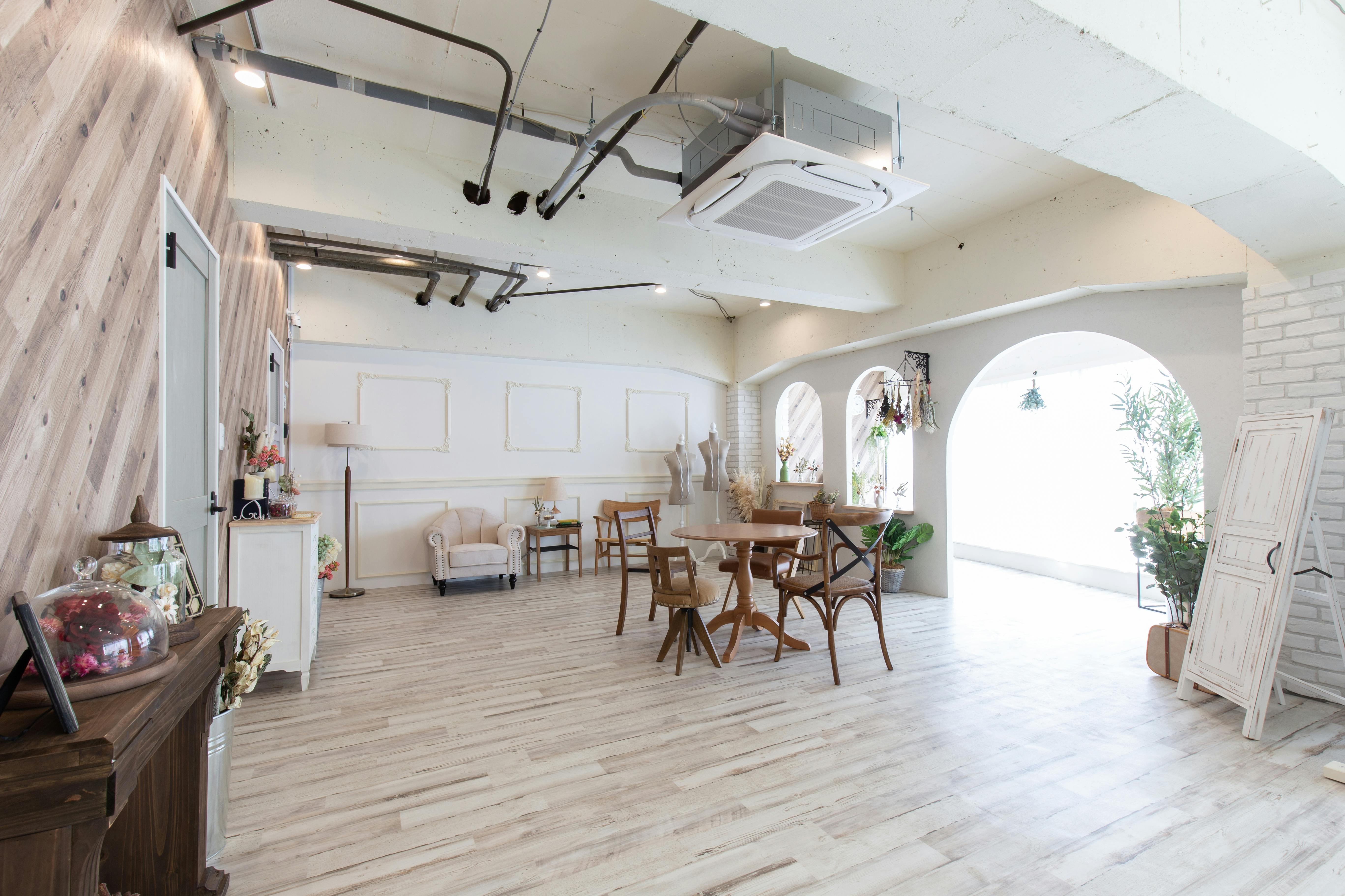 【鶯谷駅3分】展示会・ワークショップにおすすめ!24時間利用可能 自然光あふれるナチュラルスペース