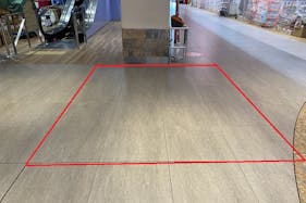 【BRANCH茅ヶ崎2】PRや物販に最適な1階柱周りスペース②