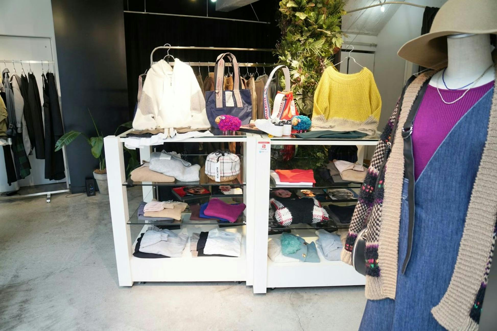 【四ツ橋駅4分】複数駅からアクセス可能！新町エリアにある展示会やポップアップストアに最適な白壁の路面イベントスペース