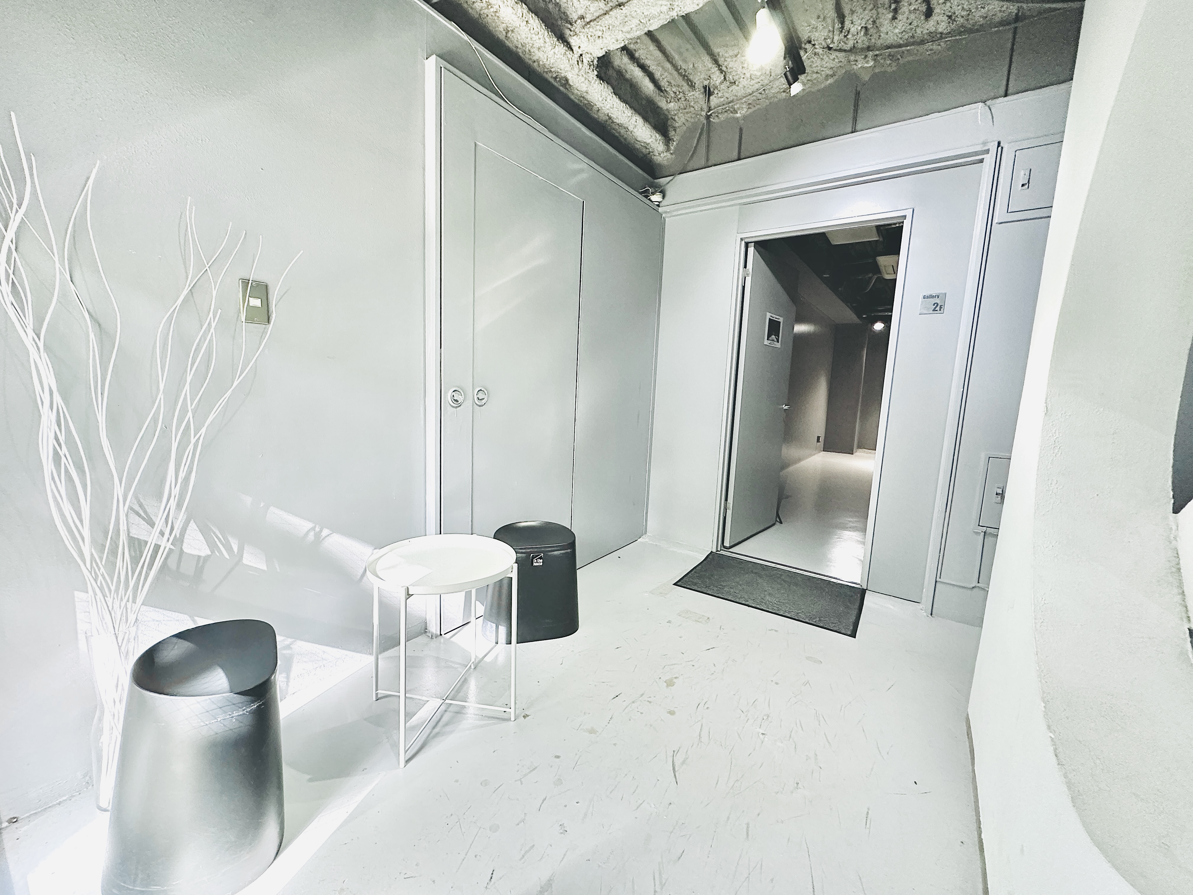 2F踊り場スペース