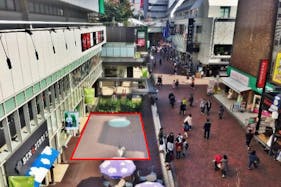 【吉祥寺駅3分】PRやイベント利用に適した人通りのある元町通りに面したデッキスペース