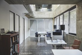 【鮫洲駅3分】シェアオフィスや展示会の際の同時利用スペース、撮影等に最適な一棟利用も可能なイベントスペース(1F)