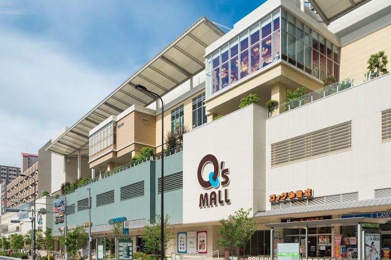 【あべのキューズモール】あべのキューズモール【メディア】「④‐bデジタルサイネージ縦型」の画像3