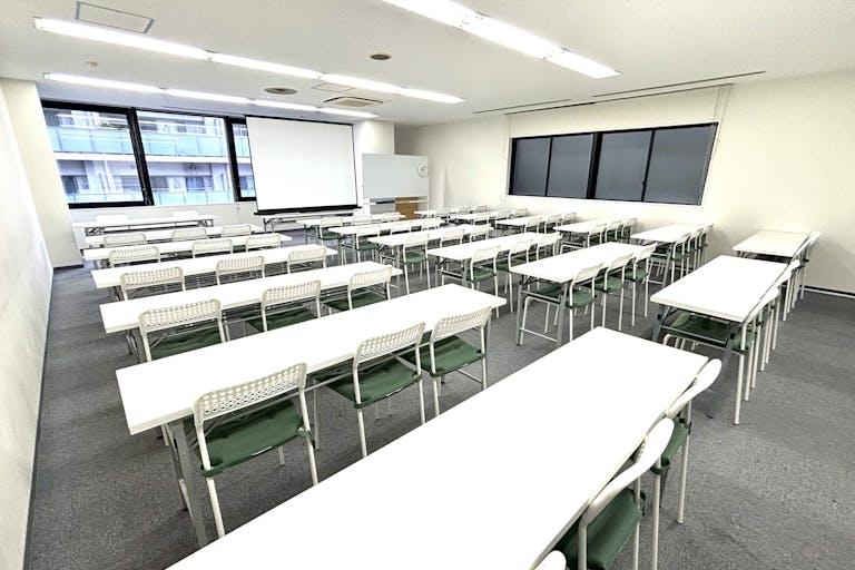 【青葉通一番町駅1分】招待制の製品PR会や受注販売会に適した50名程度収容可能なレンタルスペースの画像3