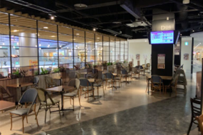 【イオンモール岡山】モール内広告 フードコートの画像2