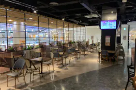 【イオンモール岡山】モール内広告 フードコート