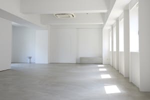 【池尻大橋駅10分|割引キャンペーン中】ポップアップストアや展示会に最適なシンプルでモダンなイベントスペース