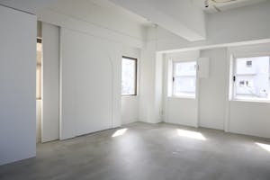 【池尻大橋駅10分|割引キャンペーン中】ポップアップストアや展示会に最適なシンプルでモダンなイベントスペース