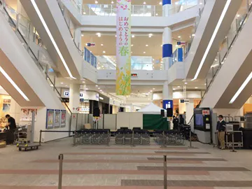 【イオンモールむさし村山】1F ノースコートの画像