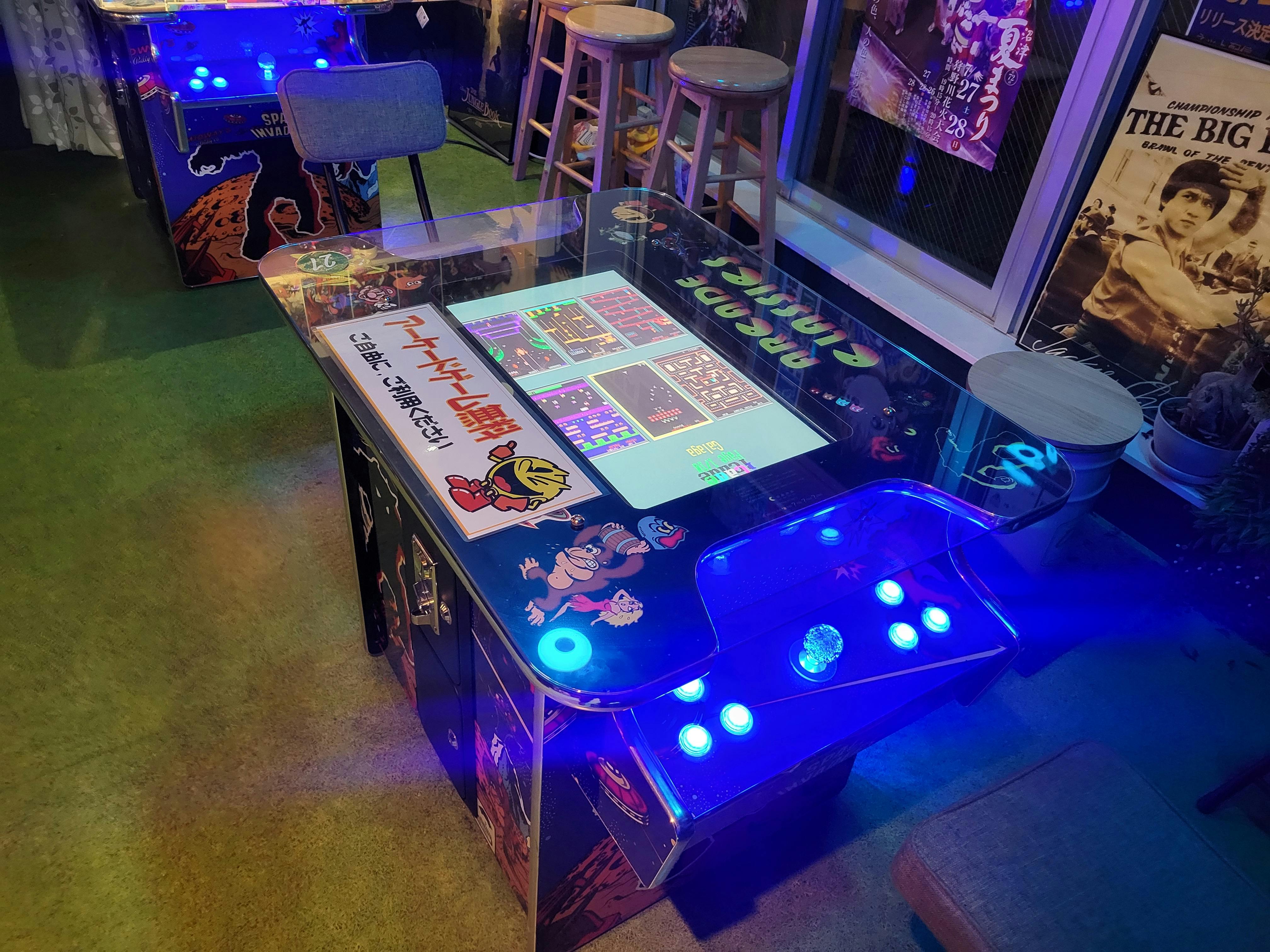 アーケードゲーム 2台