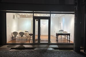 【石川町駅1分】アート展示やポップアップストアに最適なガラス張りでお洒落なレンタルギャラリー