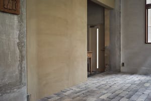 【中之島駅7分】登録有形文化財の近代建築をリノベーションした展示スペース