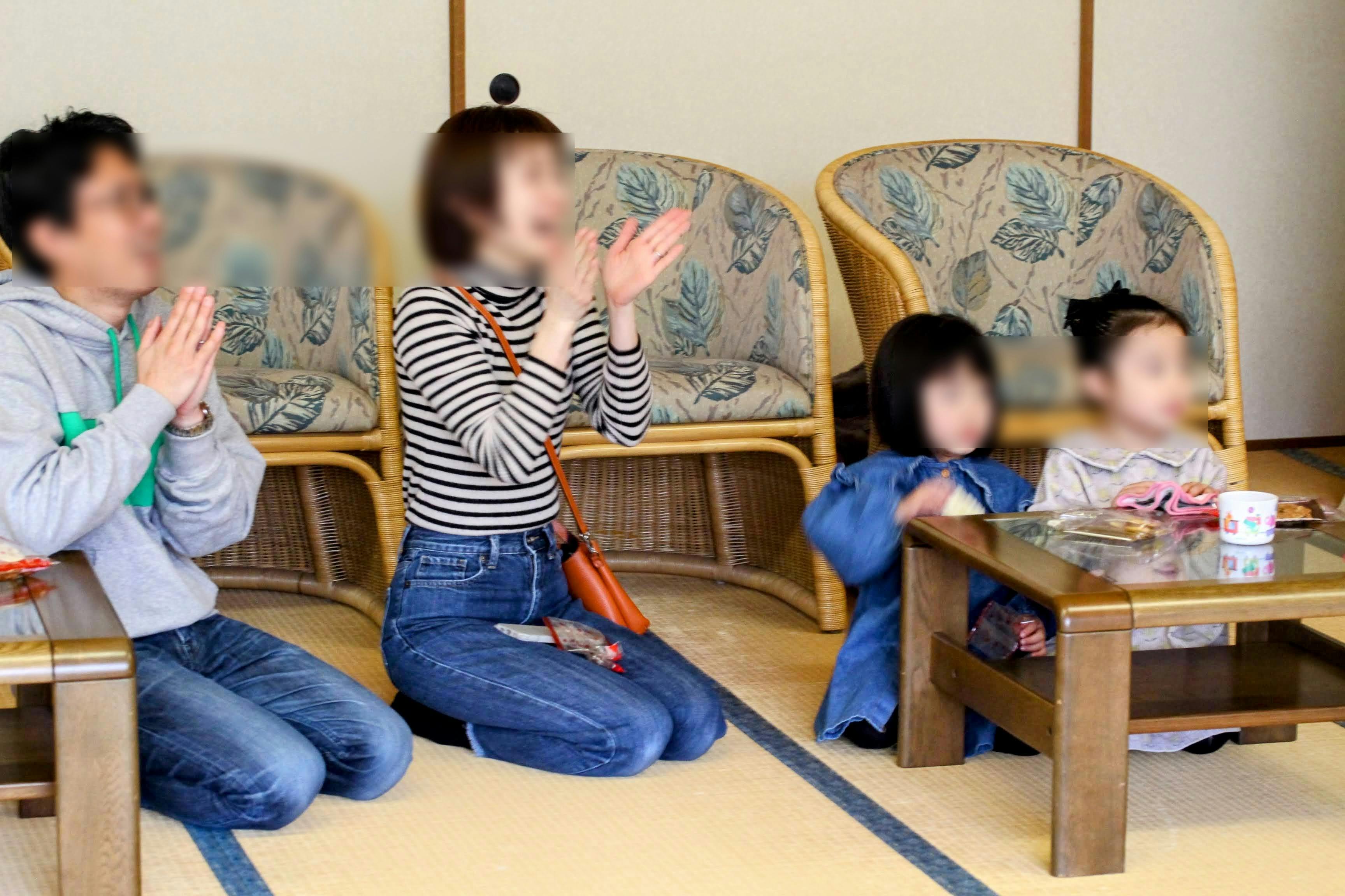 演奏会を聴くお客様