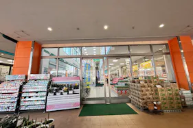 【HIヒロセスーパーコンボ明野店】プロモーションイベントに最適なホームセンターの1Fエレベーターホールスペース