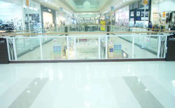 【イオンモール明和*】2F 西ブリッジの画像