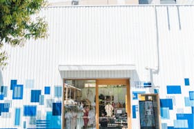 【大阪市/阿波座駅2分】子供服セレクトショップ「オルセンオルセン」内の一角にある物販のポップアップに最適なレンタルスペース