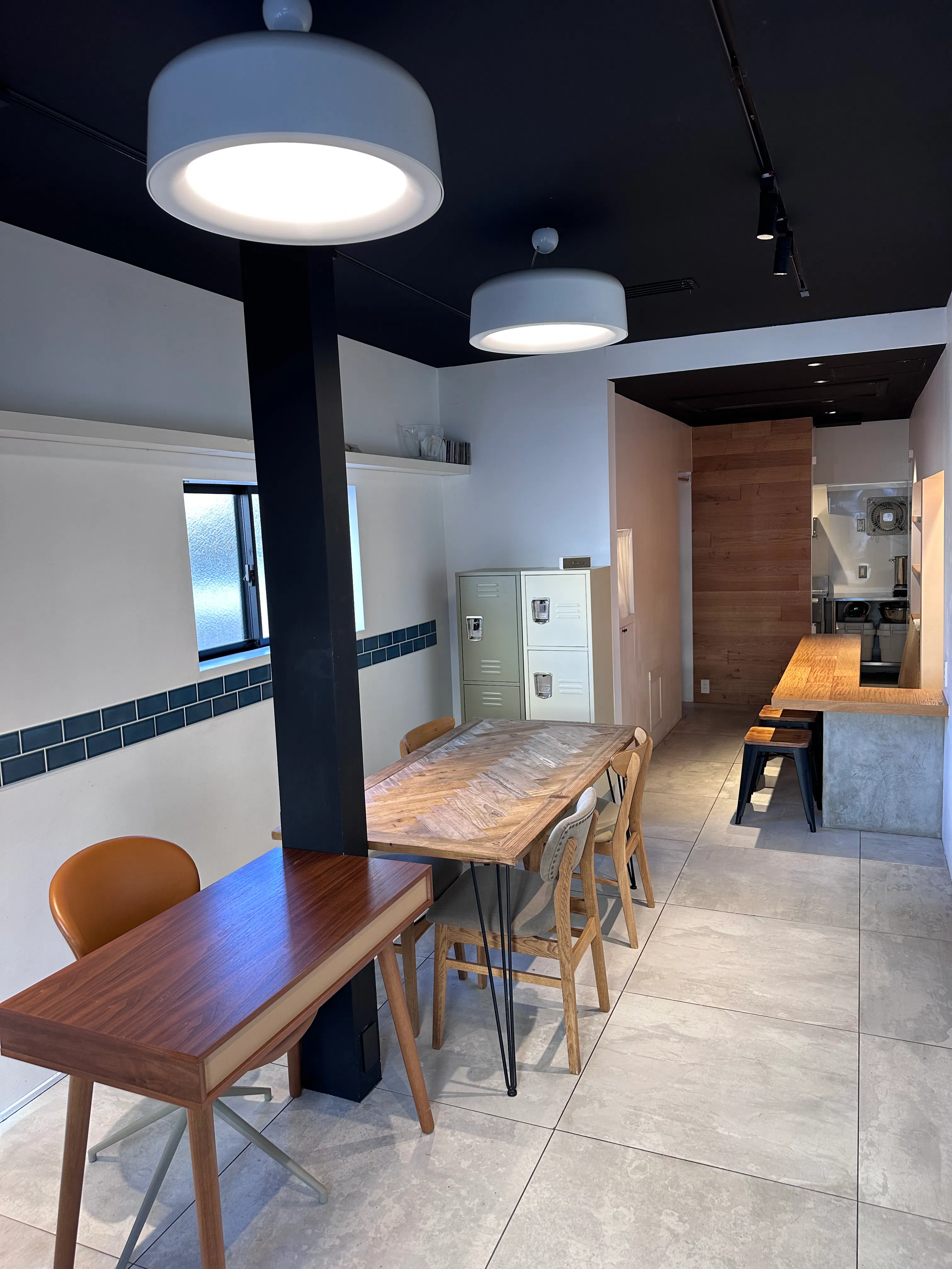 【池ノ上駅10分】飲食ポップアップに最適な飲食設備が充実した路面スペース