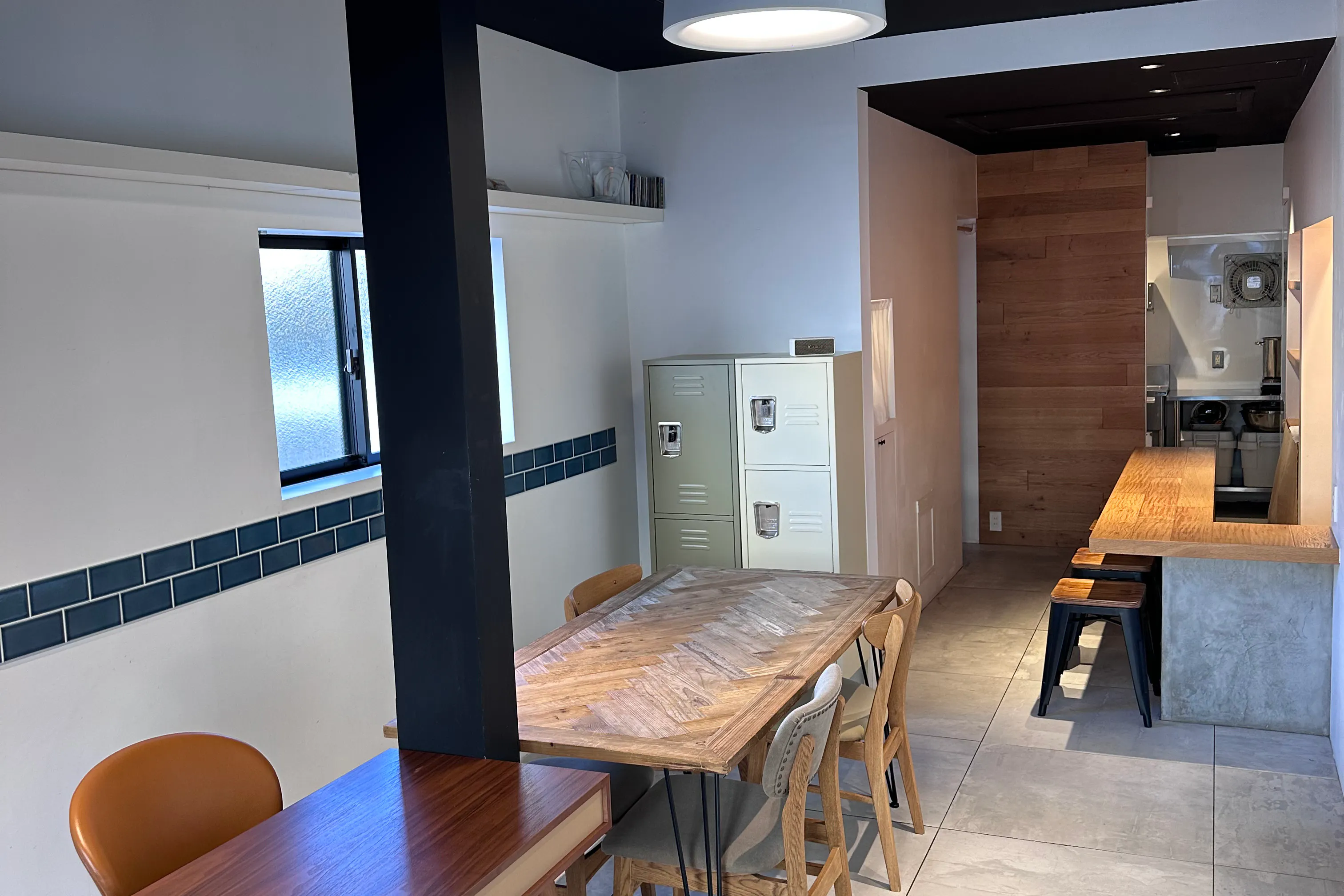 【池ノ上駅10分】飲食ポップアップに最適な飲食設備が充実した路面スペース