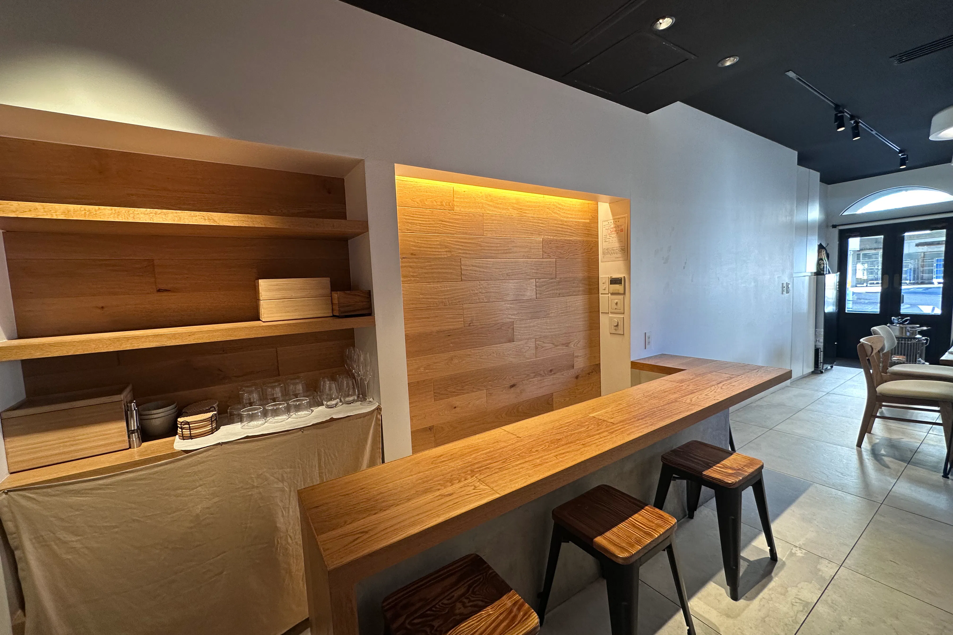 【池ノ上駅10分】飲食ポップアップに最適な飲食設備が充実した路面スペース