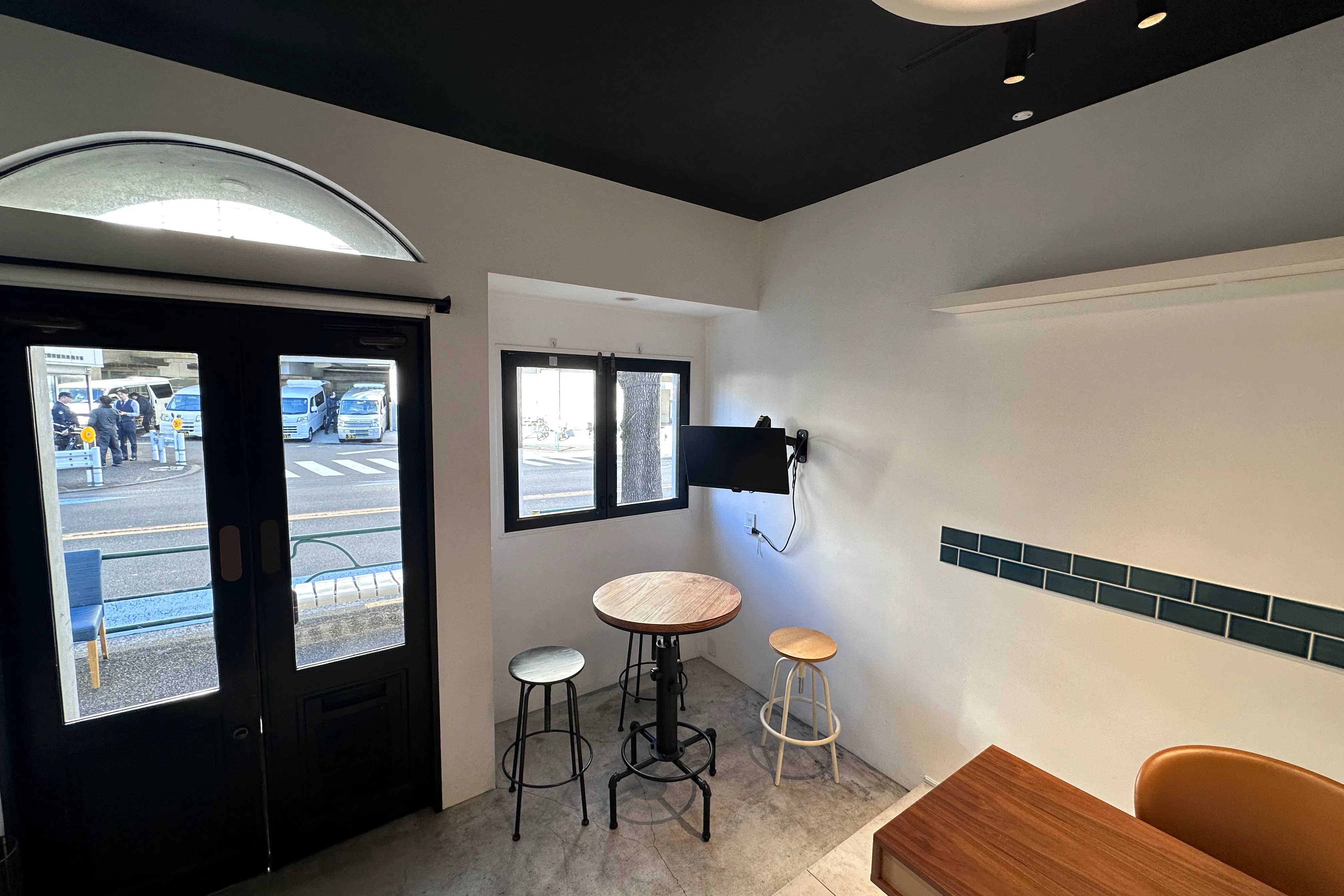 【池ノ上駅10分】飲食ポップアップに最適な飲食設備が充実した路面スペース