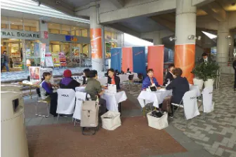 【もりのみやキューズモールBASE】「③1F セントラルスクエア前 西(CS前 西)」食品スーパー出入口近くの食物販やキッチンカー、PRプロモーションに適したイベントスペース