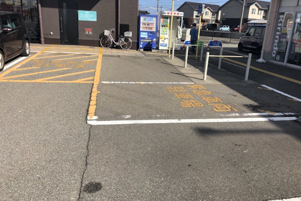 【フレスポ小松】販促プロモーションやキッチンカー等の物販イベント利用が可能なアルビス・キリン堂の間のスペース