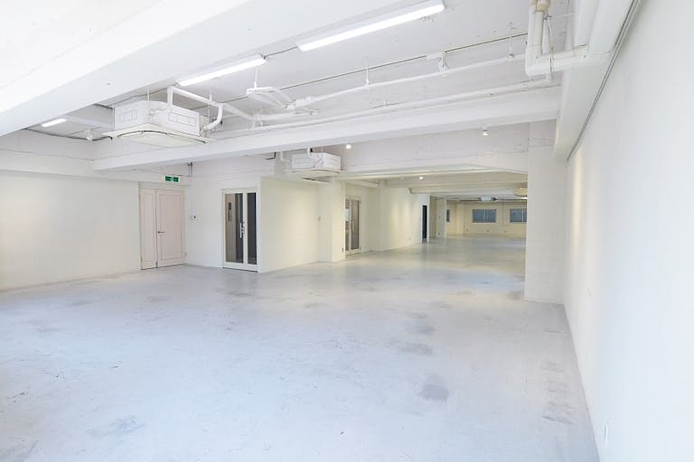 åºã
ã¹ããŒã¹ã§ã