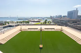 【横浜ワールドポーターズ】【イベント広場】屋上ルーフトップワールド