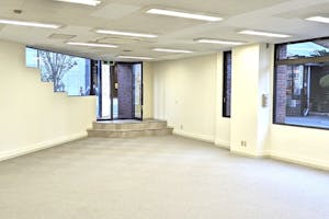 【大宮駅5分|2025年12月下旬まで】ポップアップストアや展示会に最適な約28坪ある路面イベントスペース