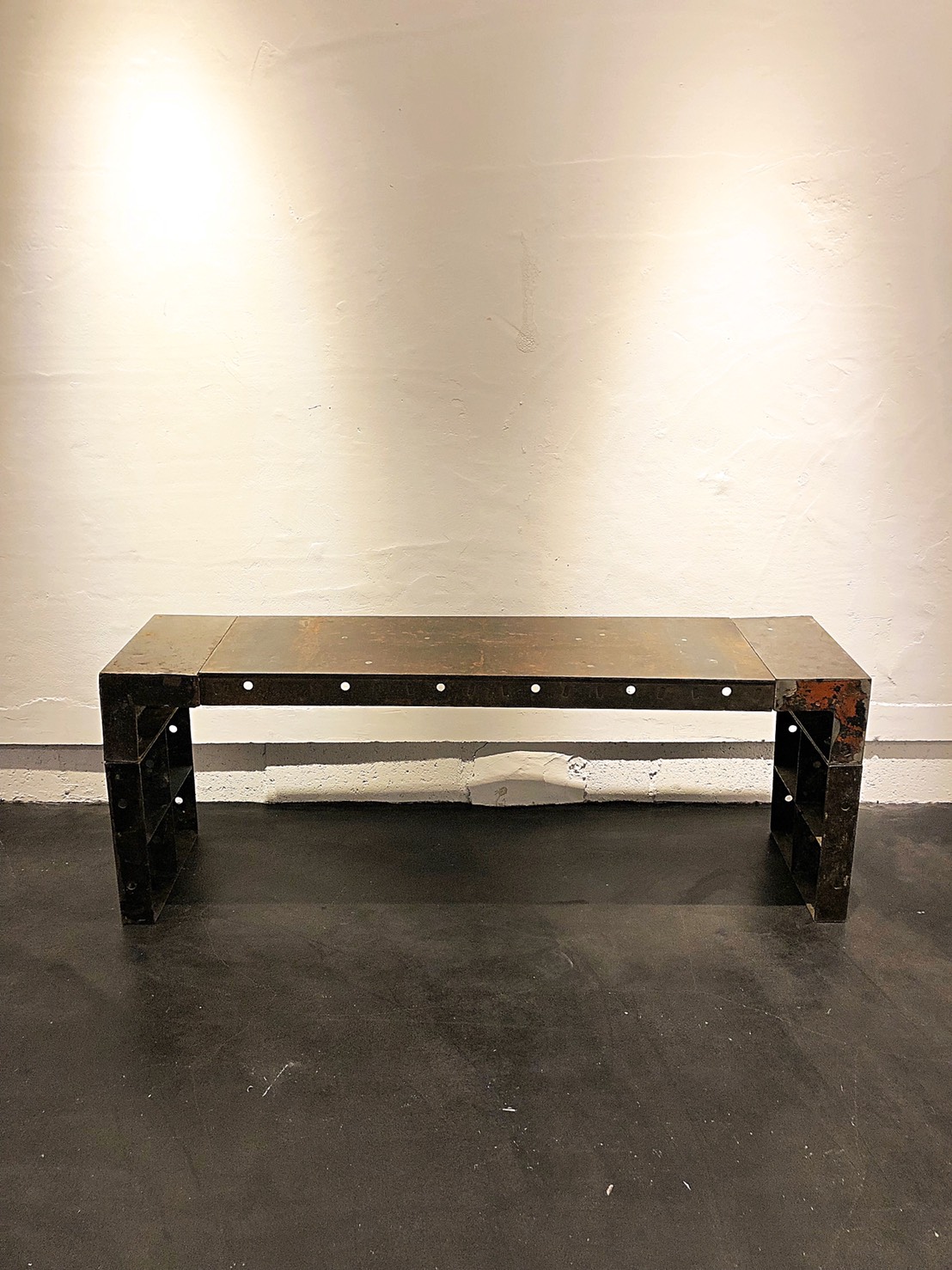 ディスプレイテーブル小(W1200×D300×H450)