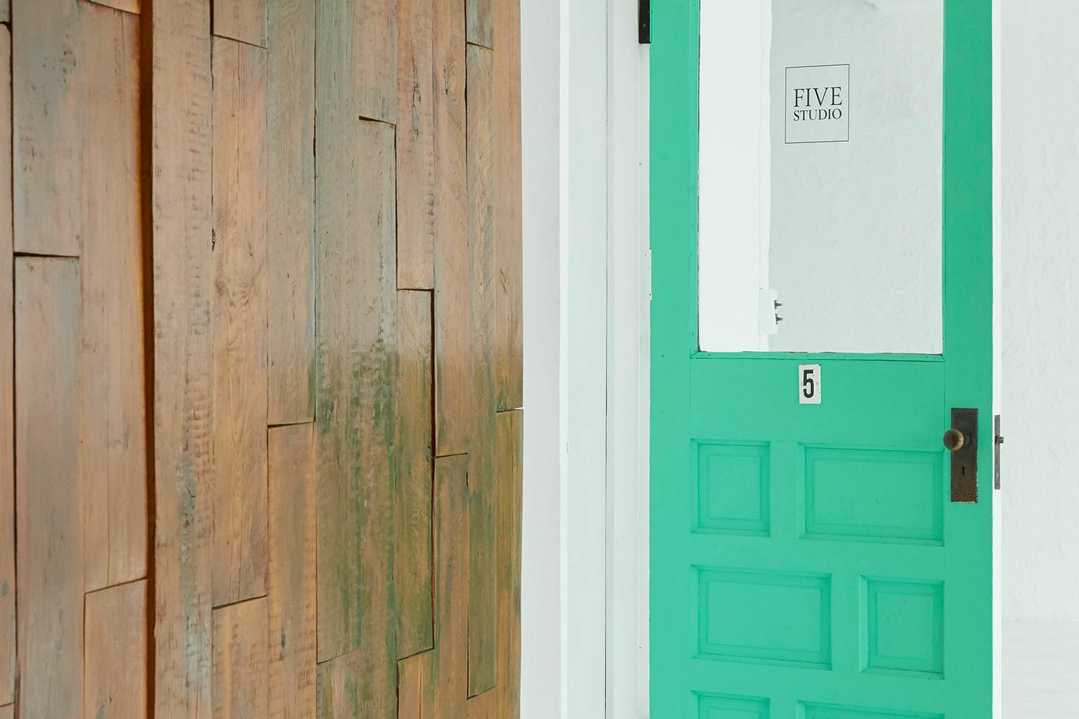 【外苑前駅1分】自然光あふれるシンプルモダンなスペース