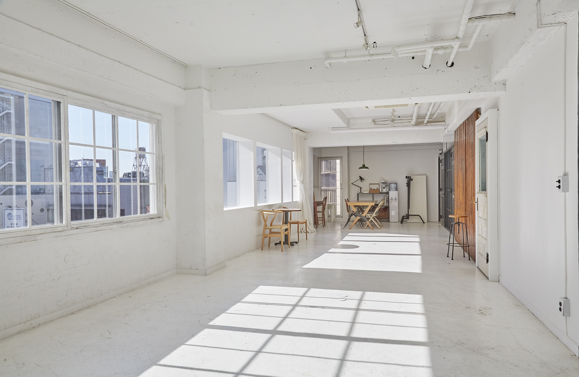 【外苑前駅1分】自然光あふれるシンプルモダンなスペース