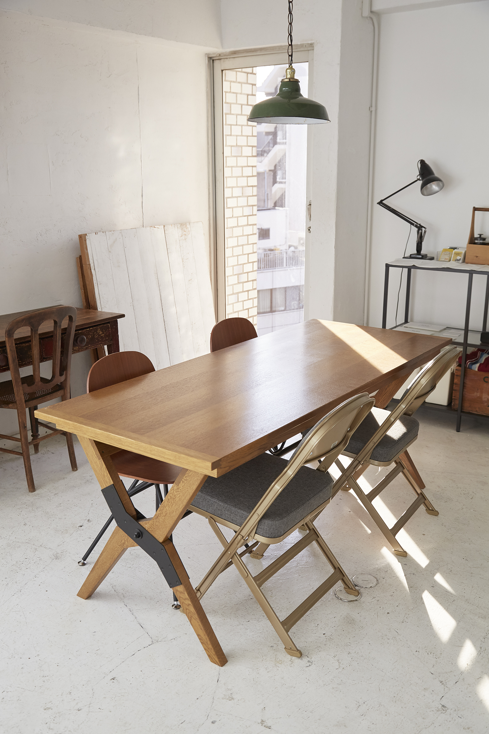 【外苑前駅1分】自然光あふれるシンプルモダンなスペース