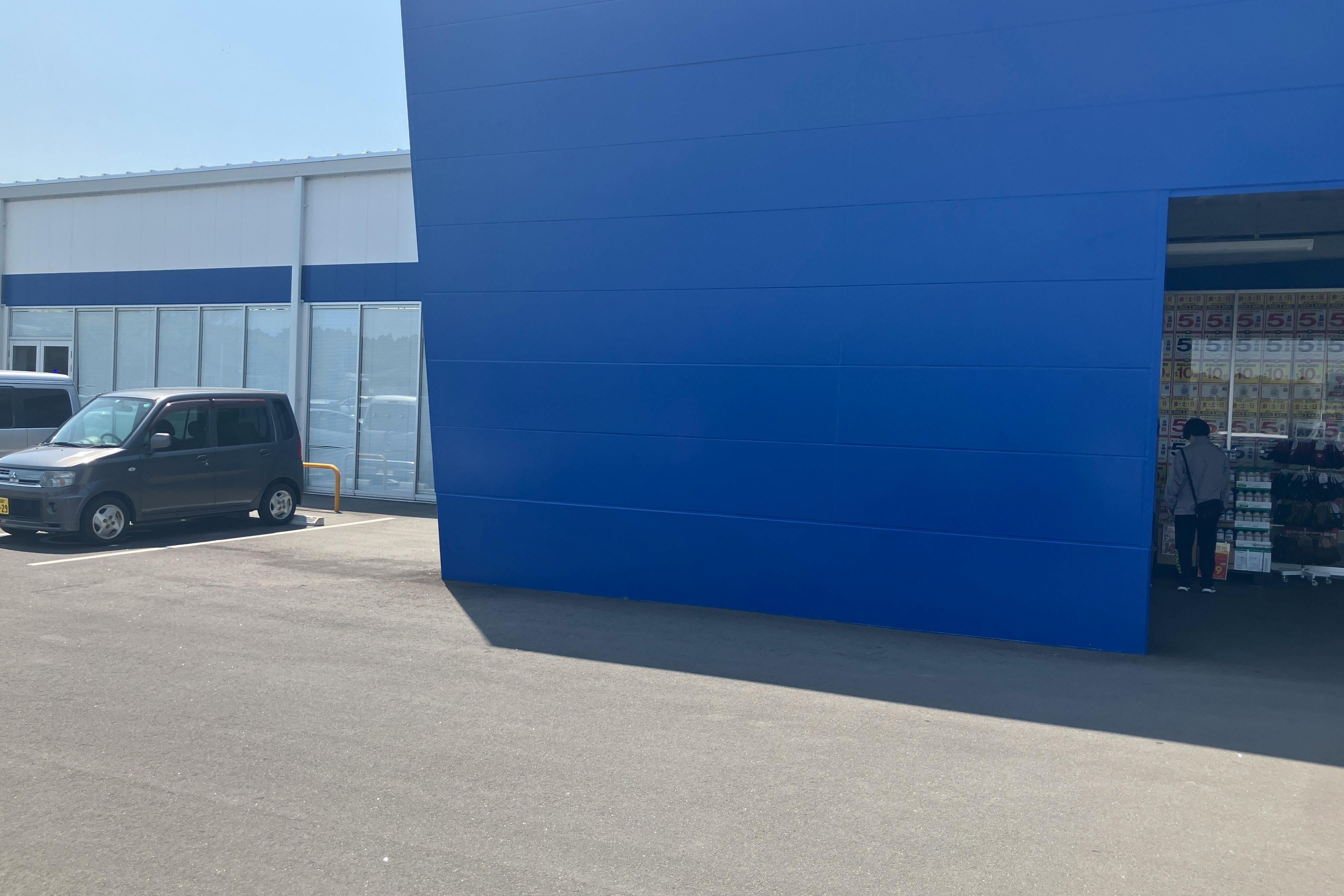 【スーパーセンタートライアル利府店】キッチンカー(調理営業)出店限定/屋外 Ⓐキッチンカースペース【入口正面左側】