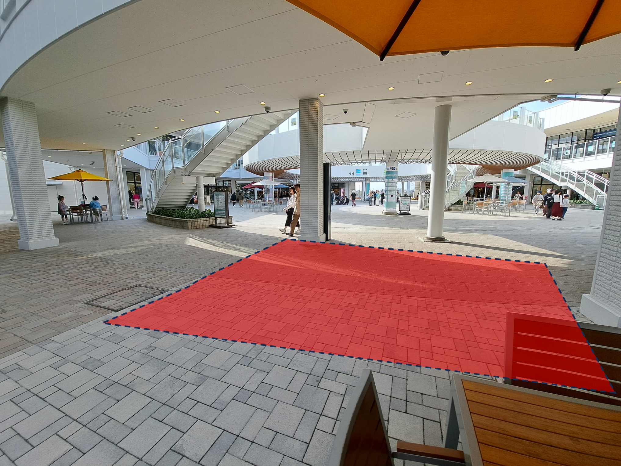 【イオンレイクタウンアウトレット】2nd Ave.1F(ナノ・ユニバース前)