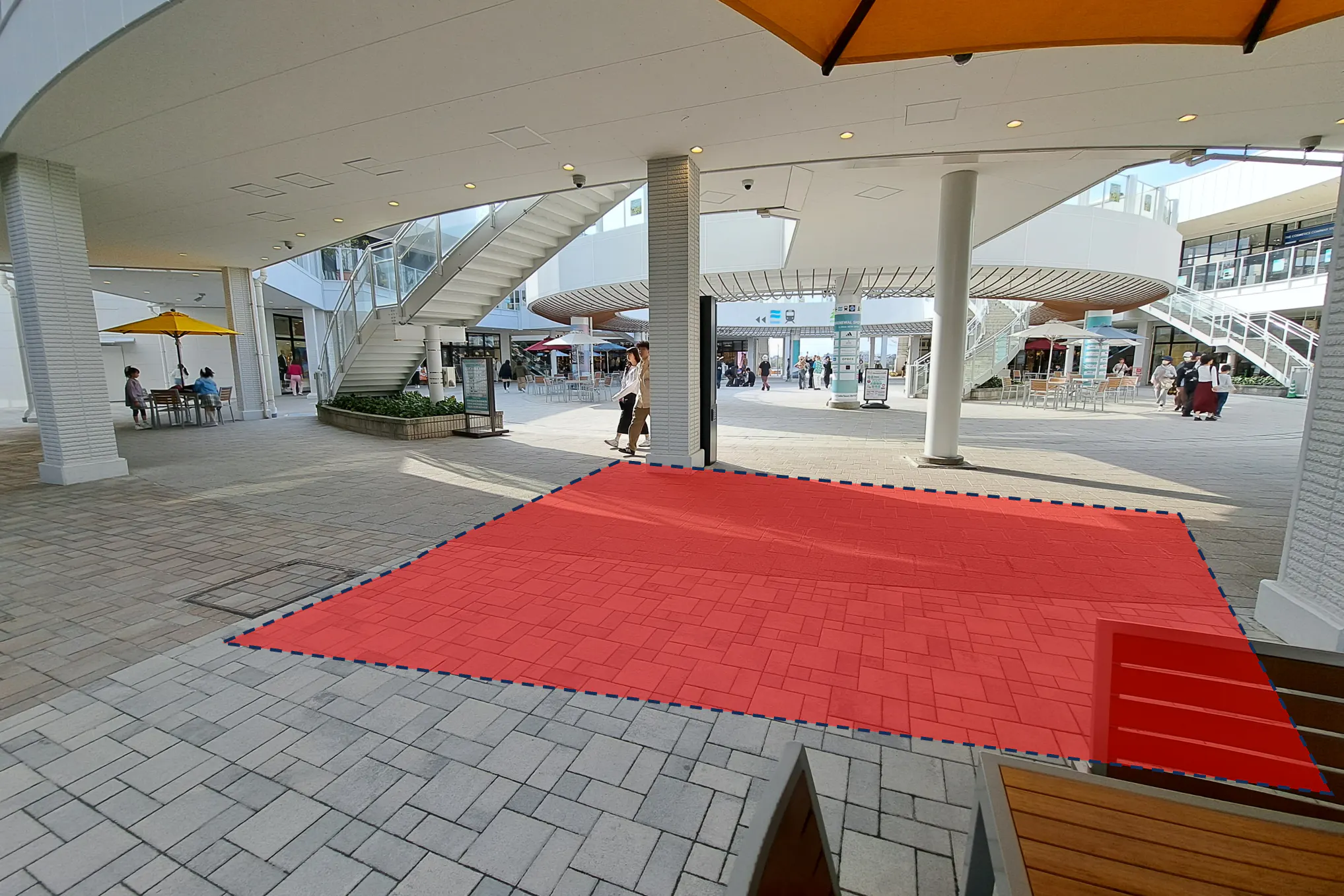 【イオンレイクタウンアウトレット】2nd Ave.1F(ナノ・ユニバース前)