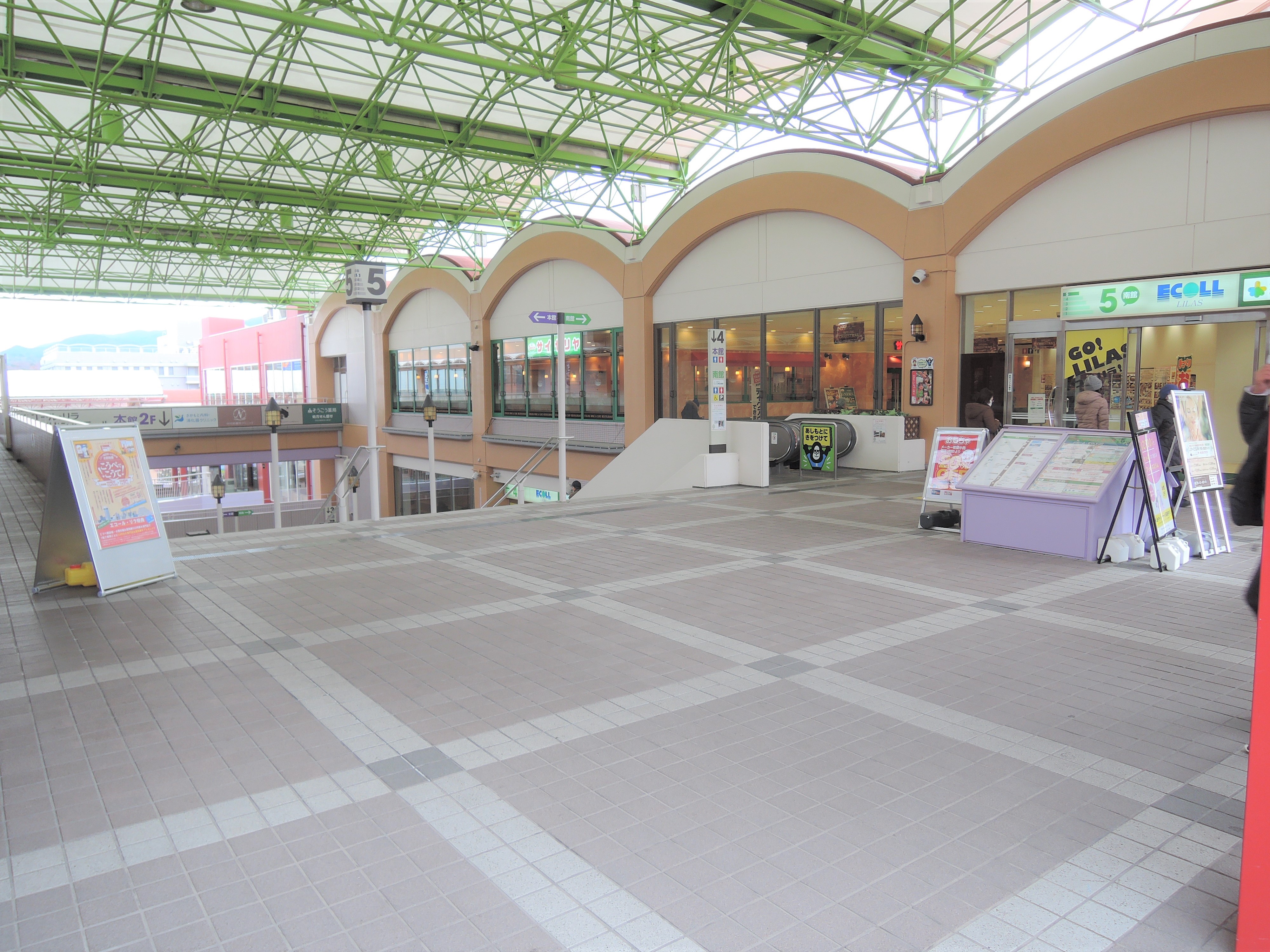 【エコール・リラ】PRイベントや会員獲得イベントに最適な5階エントランスの注目度の高いイベントスペース