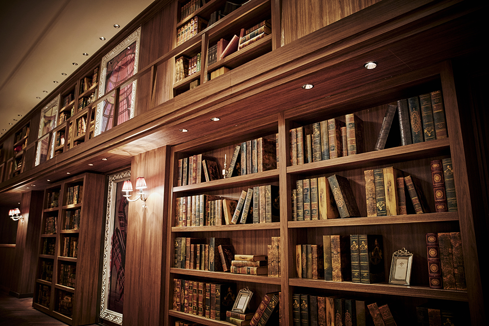 【天神駅5分】大規模セミナーや企業研修に活用できるスタイリッシュな空間のイベントスペース(ルビーノ)