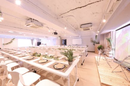 【東新宿駅1分】セミナーや会議に最適な駅チカでアクセス抜群なイベントスペース