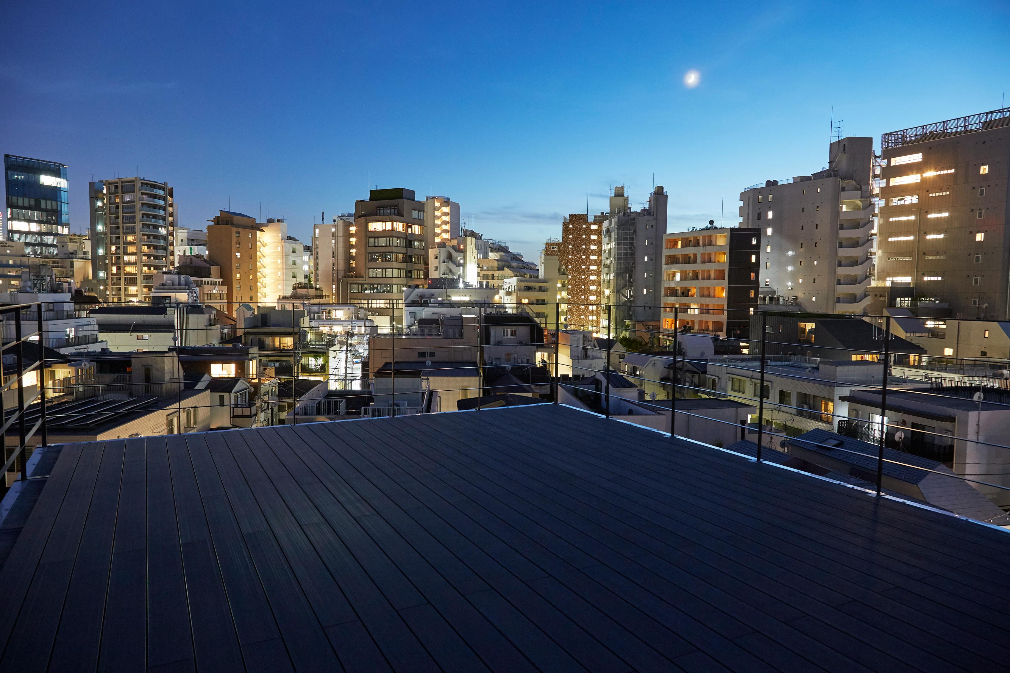 【北参道駅3分|割引キャンペーン中】撮影やアパレル展示会に最適なモダンな雰囲気のハウススタジオ