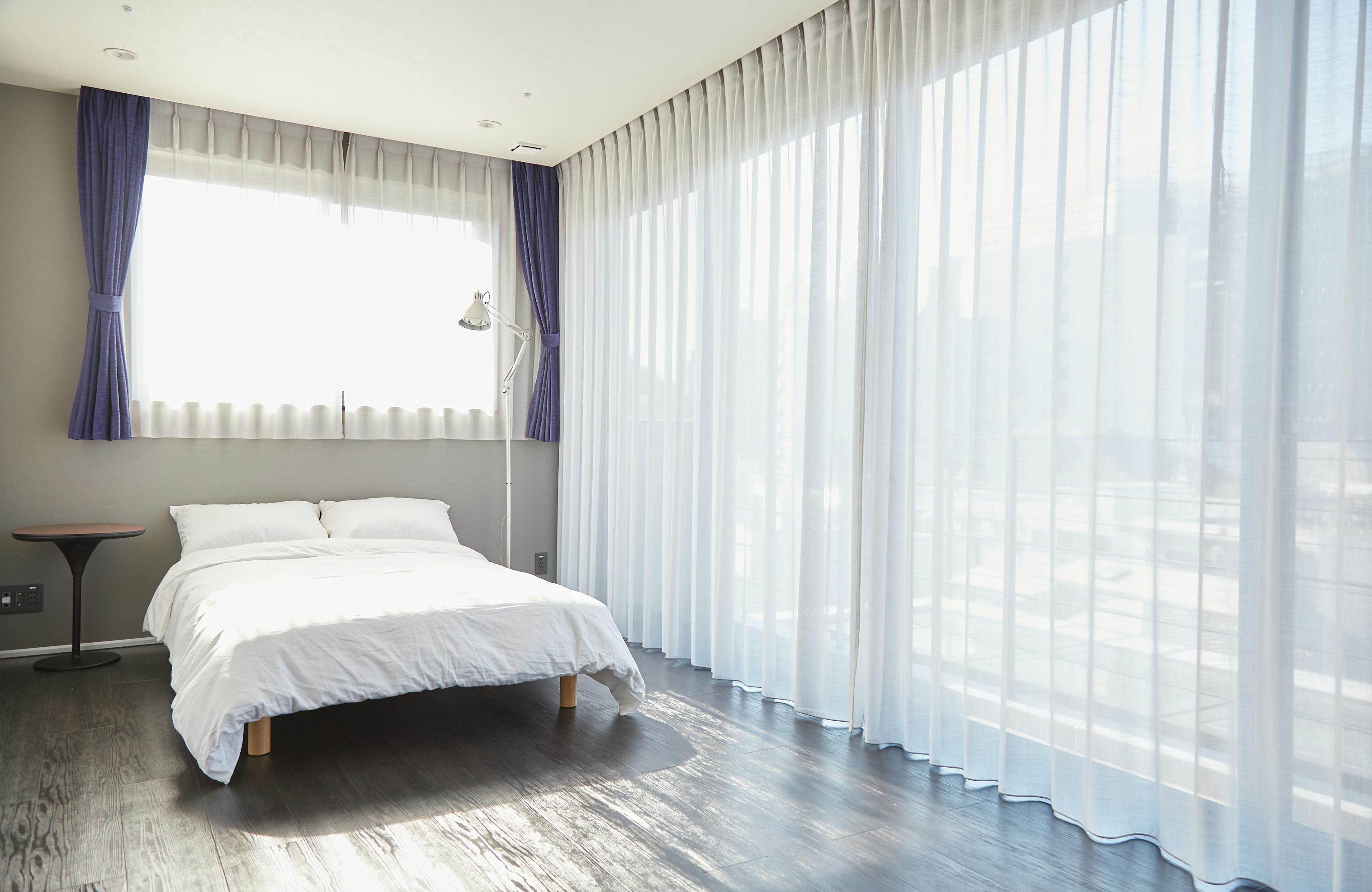 【北参道駅3分｜割引キャンペーン中】撮影やアパレル展示会に最適なモダンな雰囲気のハウススタジオ