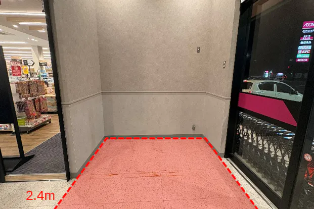 【イオンスタイル山王】第2駐車場側風除室 販促プロモーションや物販に最適なスーパー店外催事イベントスペース