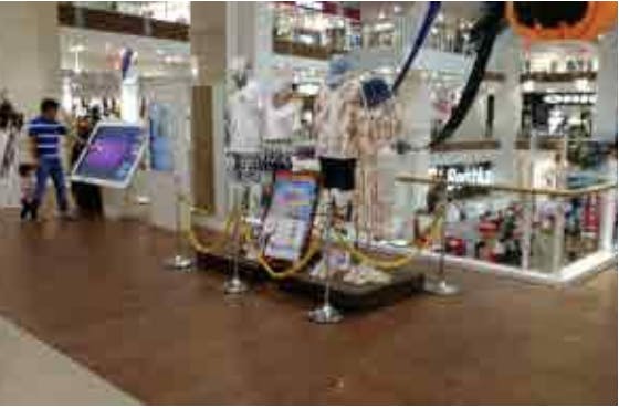 【イオンモール沖縄ライカム】2F グランドESC前(B)