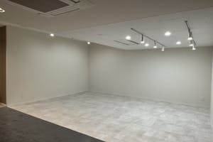 【戸田駅3分】ConecTodaさぼり場2号店!展示会やワークショップに最適!白壁でシンプルなイベントスペース