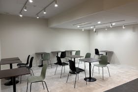 【戸田駅3分】ConecTodaさぼり場2号店!展示会やワークショップに最適!白壁でシンプルなイベントスペース