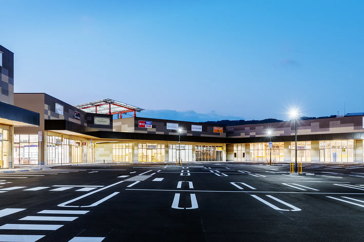 【フレスポ三次プラザ】プロモーションイベントや物販イベント提起したフレスポ広場前駐車場スペース