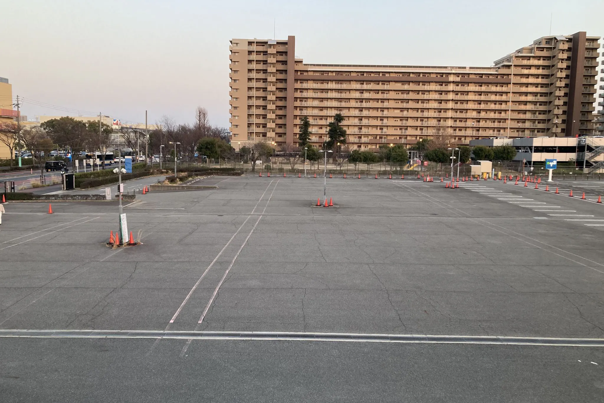 【ららぽーと甲子園】G駐車場