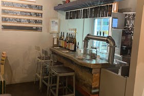 【中目黒駅6分】飲食イベントや撮影ロケ、新製品販促プロモーション等に最適なクラフトビールサーバー付きのイベントスペース