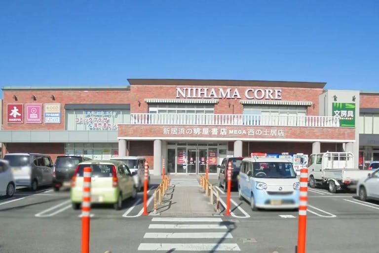 【明屋書店MEGA西の土居店】催事スペース6