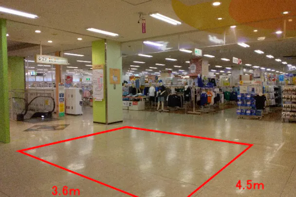 【イオン米沢店】3階南エスカレーター前 販促プロモーションや物販に最適なスーパー店内催事イベントスペース